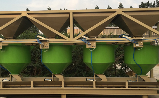 摻混肥配料系統(tǒng) 摻混肥配料系統(tǒng)